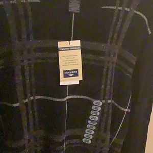 Men’s Dockers sweater